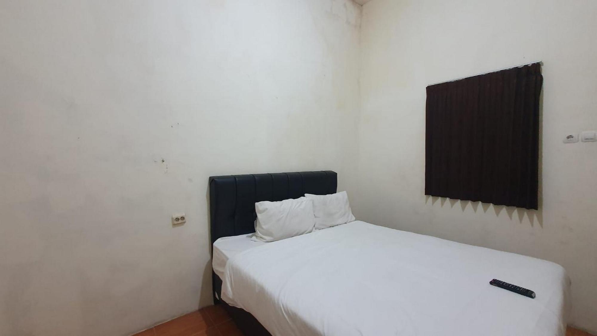 Reddoorz Syariah At Demasto Homestay Jembel المظهر الخارجي الصورة